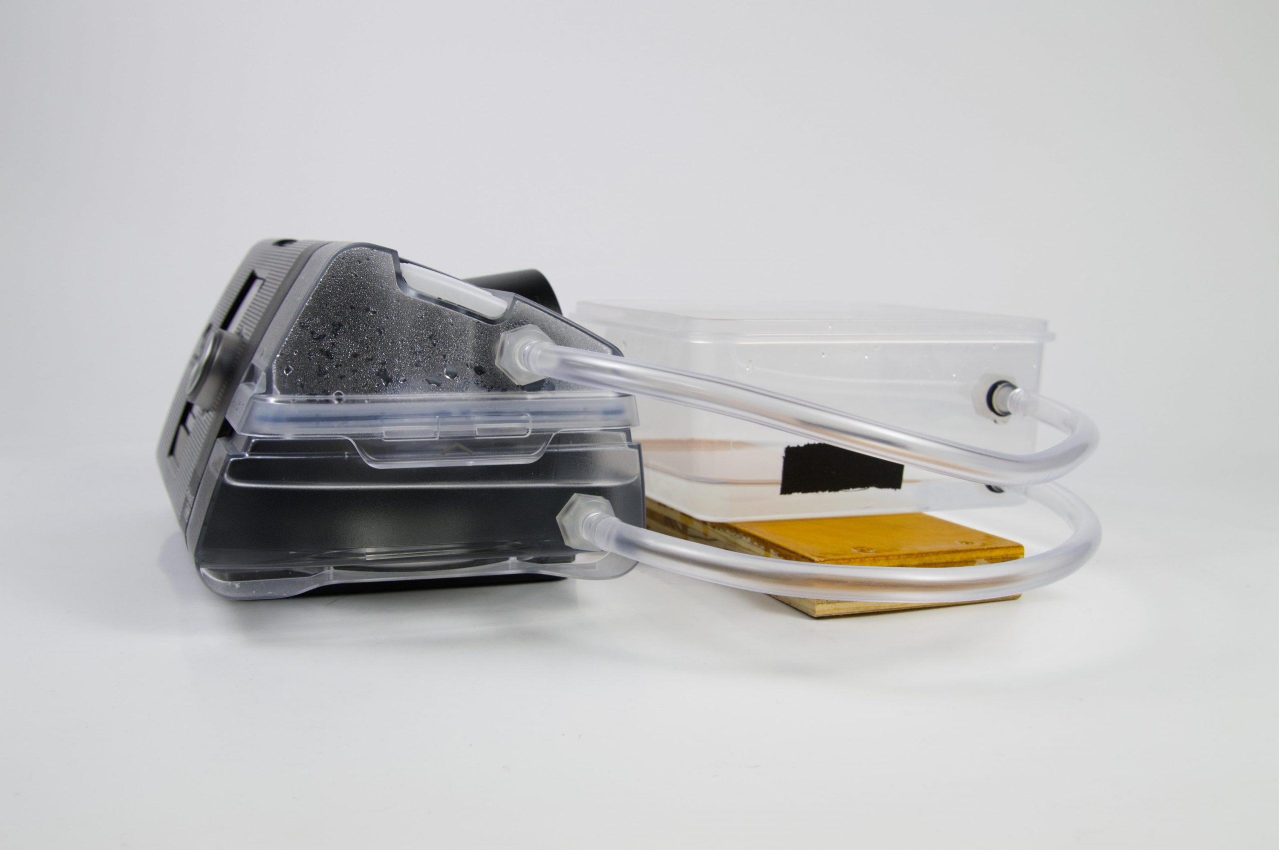 Hack to add on an auxillary water tank for a CPAP machine