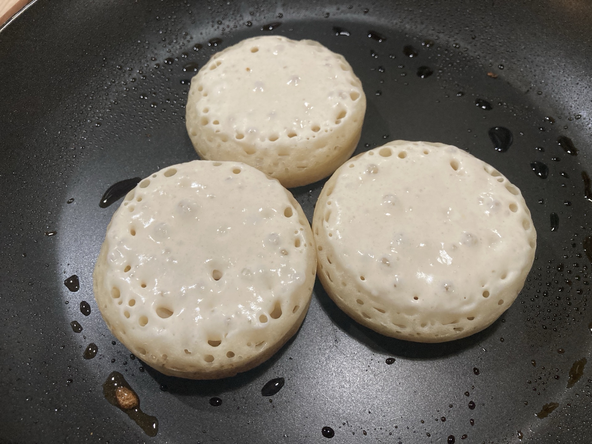 Crumpets - First Attempt